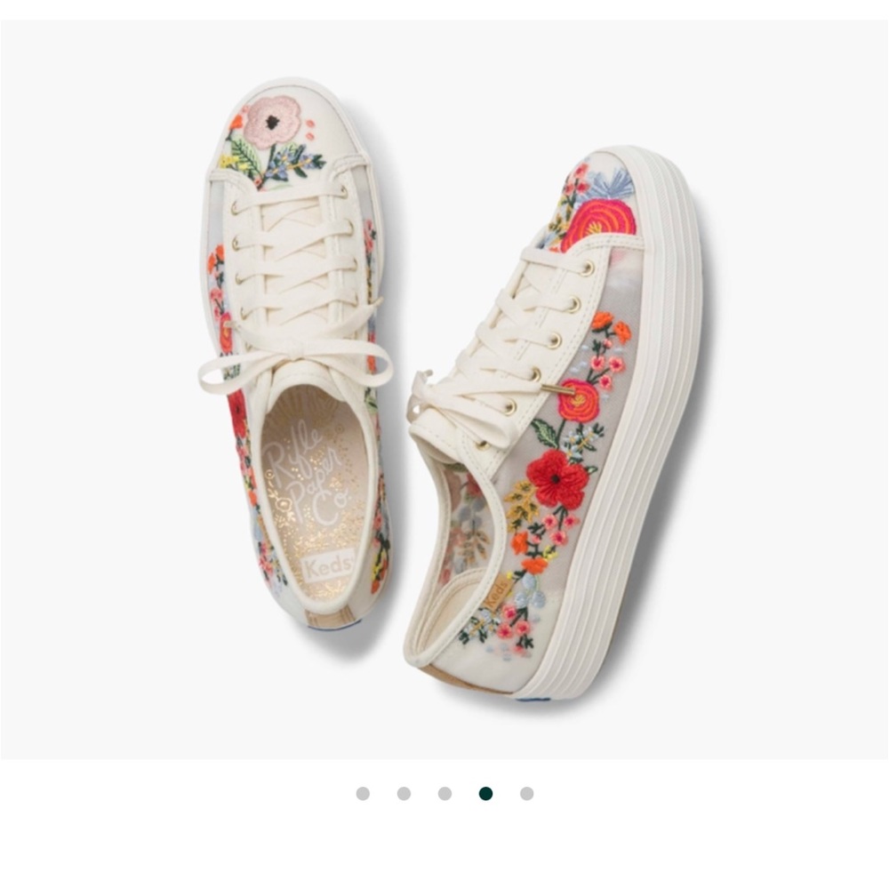 KEDS EMBROIDERED MESH TRIPLE KICK SNEAKER